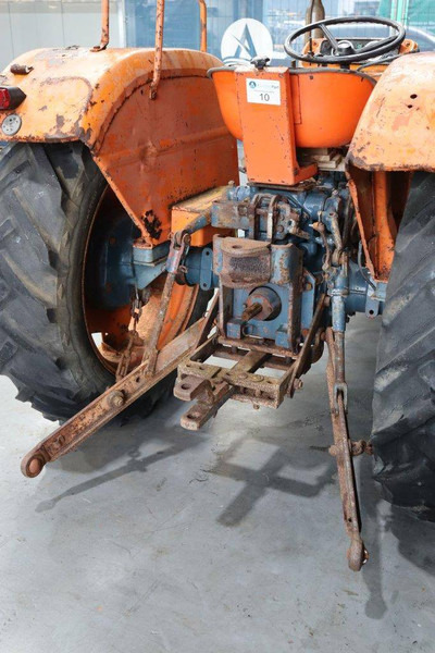 Traktor Fiat 450: das Bild 16 Traktor Fiat 450: das Bild 16