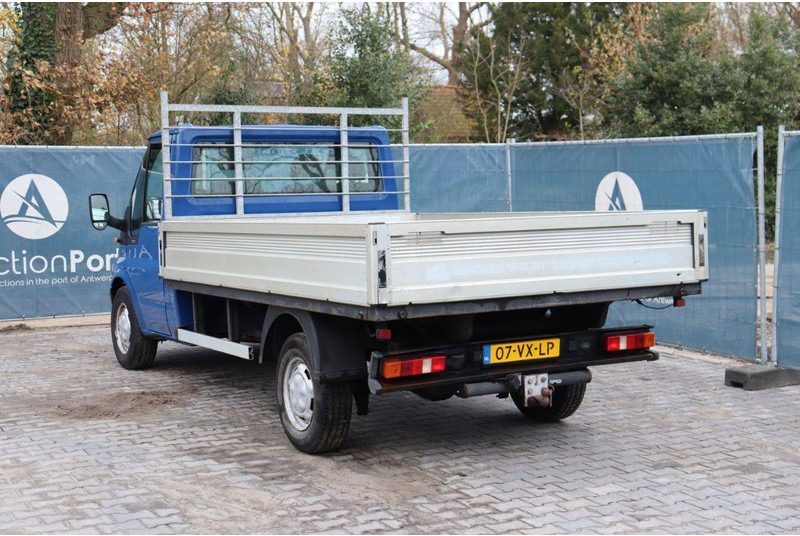 Ford Transit 330M CCF Transit T330 - Kastenwagen: das Bild 4 Ford Transit 330M CCF Transit T330 - Kastenwagen: das Bild 4