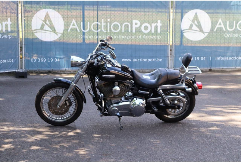 Harley-Davidson Dyna Super Glide - Motorrad: das Bild 1 Harley-Davidson Dyna Super Glide - Motorrad: das Bild 1