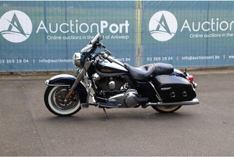 Harley-Davidson Road King Classic TOuring - Motorrad: das Bild 1 Harley-Davidson Road King Classic TOuring - Motorrad: das Bild 1