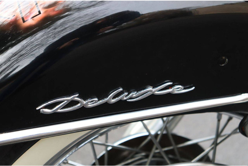 Motorrad Harley-Davidson Softail Deluxe: das Bild 15 Motorrad Harley-Davidson Softail Deluxe: das Bild 15