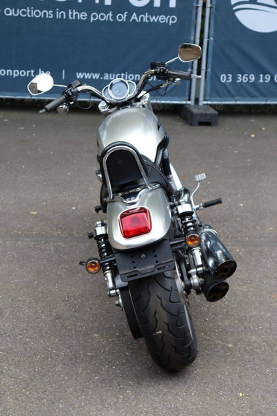 Harley-Davidson V-Rod VRSC - Motorrad: das Bild 5 Harley-Davidson V-Rod VRSC - Motorrad: das Bild 5