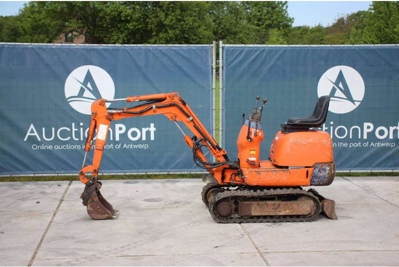 Hitachi - Minibagger: das Bild 1 Hitachi - Minibagger: das Bild 1