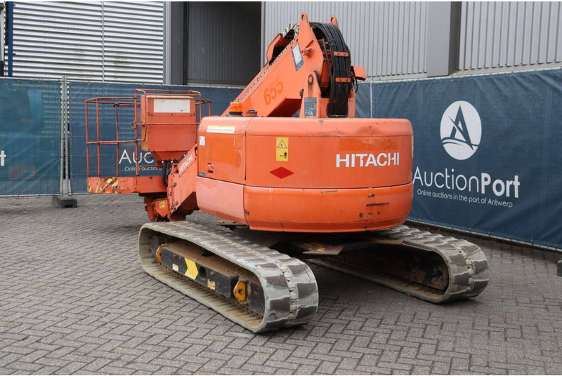 Hitachi HX99B-2 - Teleskopbühne: das Bild 4 Hitachi HX99B-2 - Teleskopbühne: das Bild 4