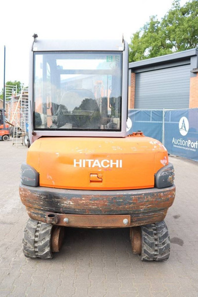Hitachi ZX35 - Kettenbagger: das Bild 4 Hitachi ZX35 - Kettenbagger: das Bild 4