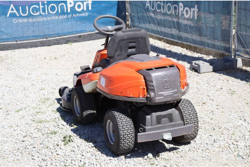 Husqvarna R214TC - Rasenmäher: das Bild 4 Husqvarna R214TC - Rasenmäher: das Bild 4