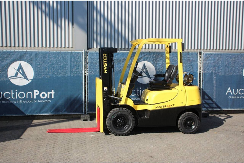 Hyster 2.5XT - Treibgasstapler: das Bild 1 Hyster 2.5XT - Treibgasstapler: das Bild 1