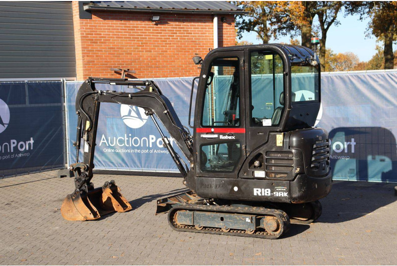 Hyundai ROBEX18-9AK - Minibagger: das Bild 4 Hyundai ROBEX18-9AK - Minibagger: das Bild 4