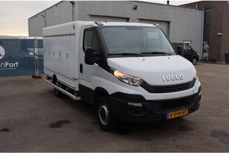 Iveco Daily 35S12 - Koffer Transporter: das Bild 5 Iveco Daily 35S12 - Koffer Transporter: das Bild 5