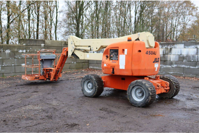 JLG 450AJ - Gelenkarmbühne: das Bild 3 JLG 450AJ - Gelenkarmbühne: das Bild 3