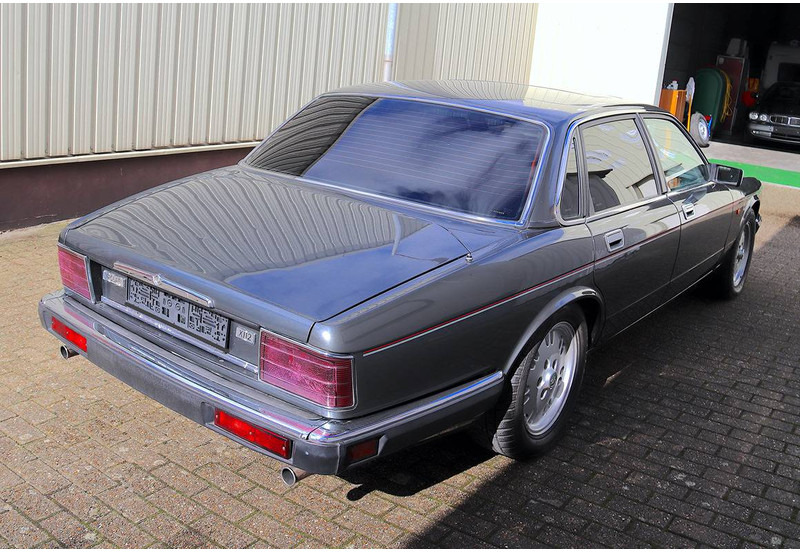 Jaguar XJ-12 - Limousine: das Bild 4 Jaguar XJ-12 - Limousine: das Bild 4