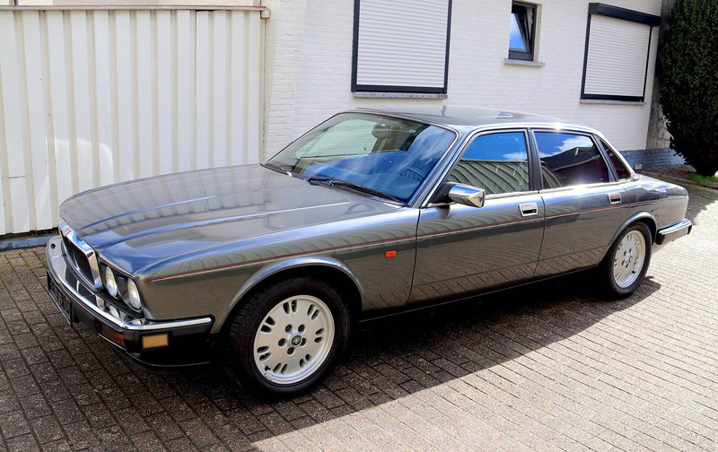 Jaguar XJ-12 - Limousine: das Bild 1 Jaguar XJ-12 - Limousine: das Bild 1
