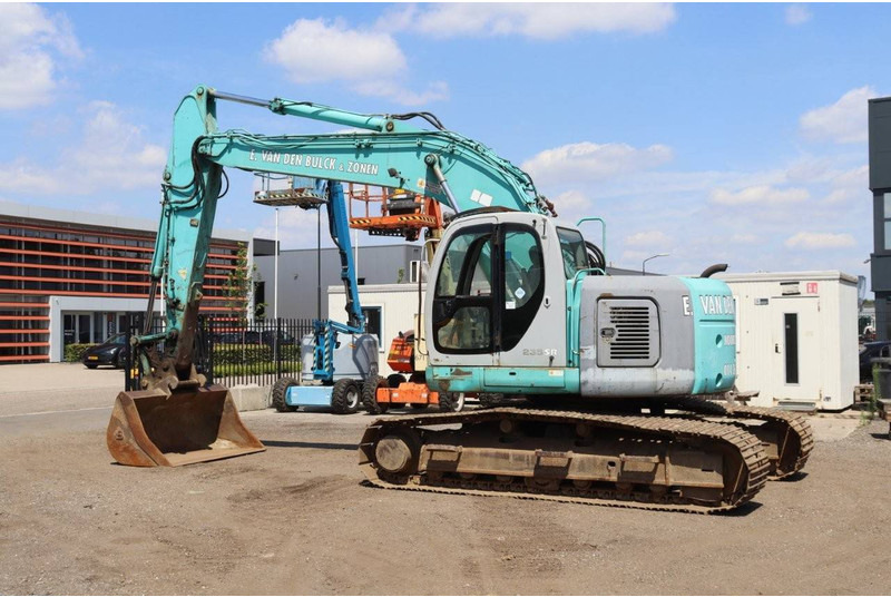 Kobelco SK235SR - Kettenbagger: das Bild 3 Kobelco SK235SR - Kettenbagger: das Bild 3