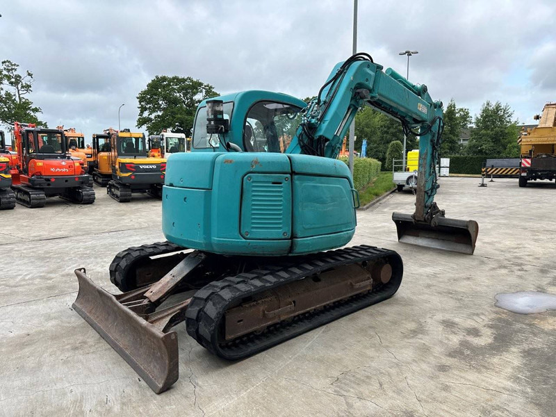 Kobelco SK70SR - Kettenbagger: das Bild 4 Kobelco SK70SR - Kettenbagger: das Bild 4