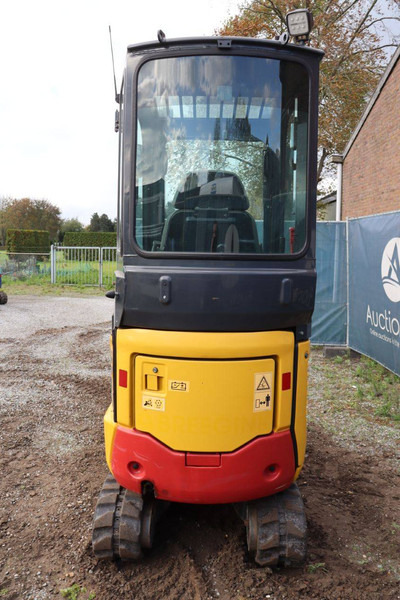 Komatsu PC16R-3HS - Minibagger: das Bild 5 Komatsu PC16R-3HS - Minibagger: das Bild 5