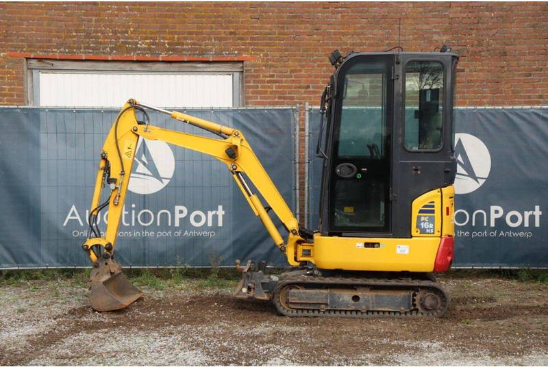 Komatsu PC16R-3HS - Minibagger: das Bild 2 Komatsu PC16R-3HS - Minibagger: das Bild 2