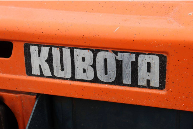 Traktor Kubota B7001: das Bild 13