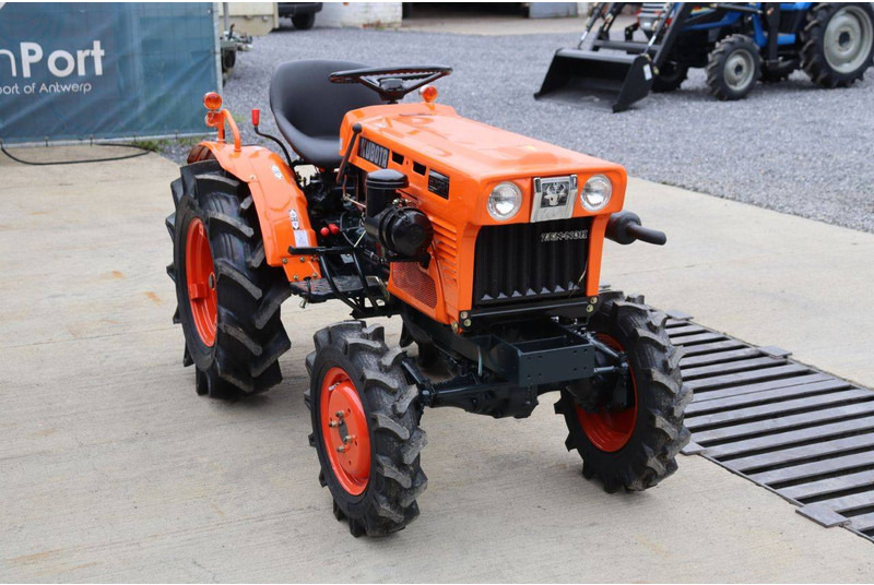 Traktor Kubota B7001DT: das Bild 7