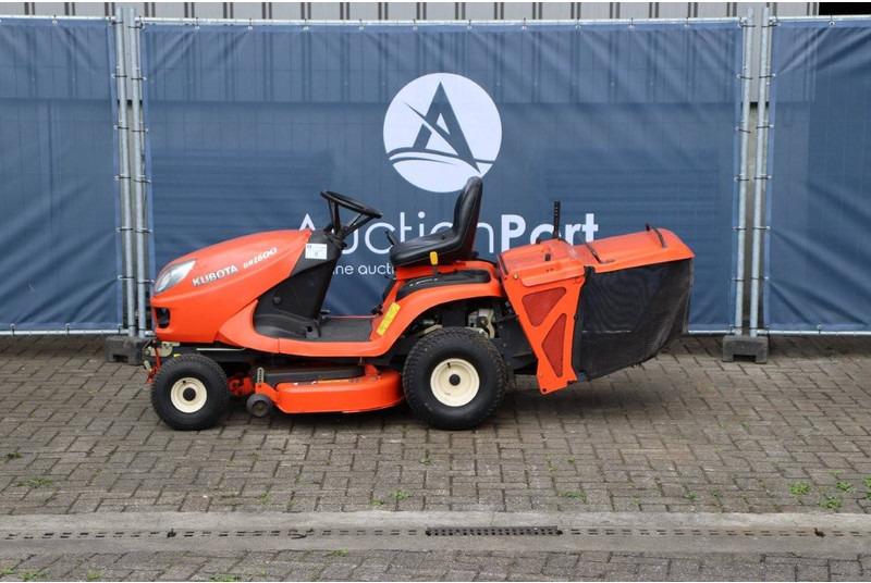 Kubota GR1600EC - Rasenmäher: das Bild 2 Kubota GR1600EC - Rasenmäher: das Bild 2