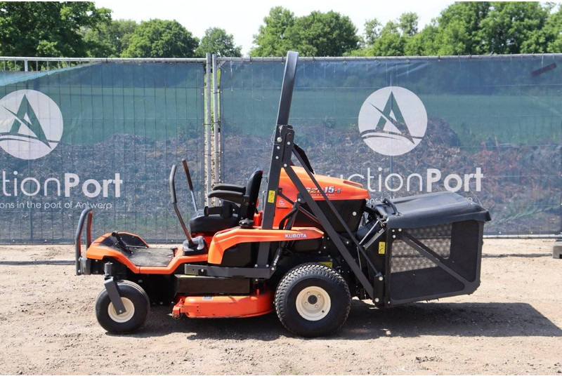Kubota GZD15-II - Rasenmäher: das Bild 2 Kubota GZD15-II - Rasenmäher: das Bild 2