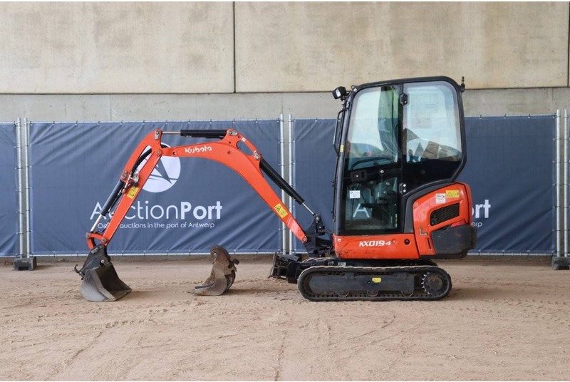Kubota KX019-4 - Minibagger: das Bild 2 Kubota KX019-4 - Minibagger: das Bild 2