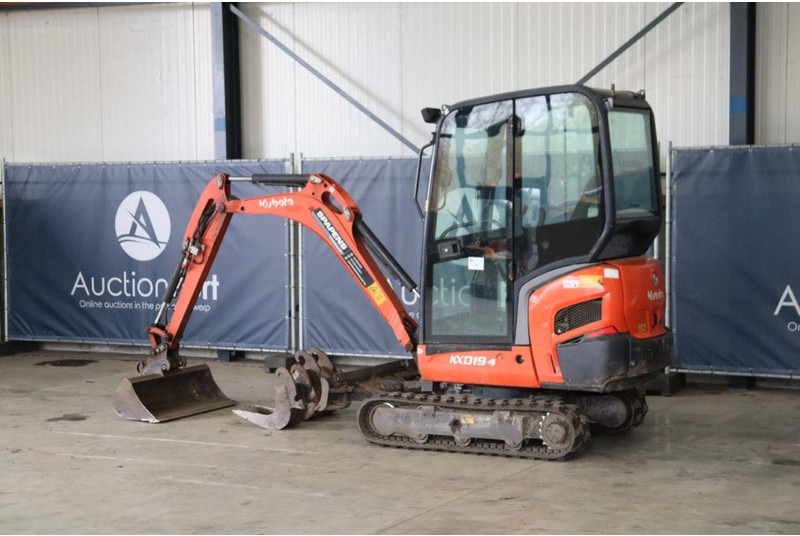 Kubota KX019-4 - Minibagger: das Bild 3 Kubota KX019-4 - Minibagger: das Bild 3