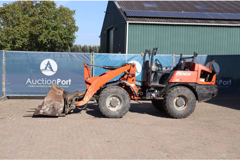 Kubota R065 - Radlader: das Bild 1 Kubota R065 - Radlader: das Bild 1