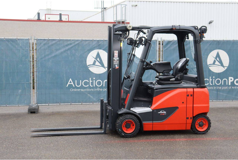 Linde E18PH-02 - Elektrostapler: das Bild 1 Linde E18PH-02 - Elektrostapler: das Bild 1