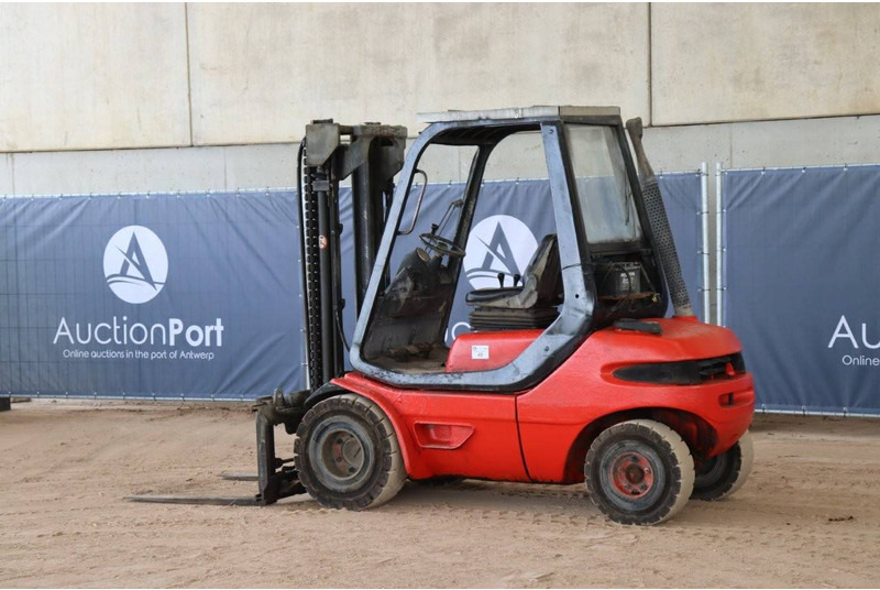 Linde H30 - Gabelstapler: das Bild 3 Linde H30 - Gabelstapler: das Bild 3
