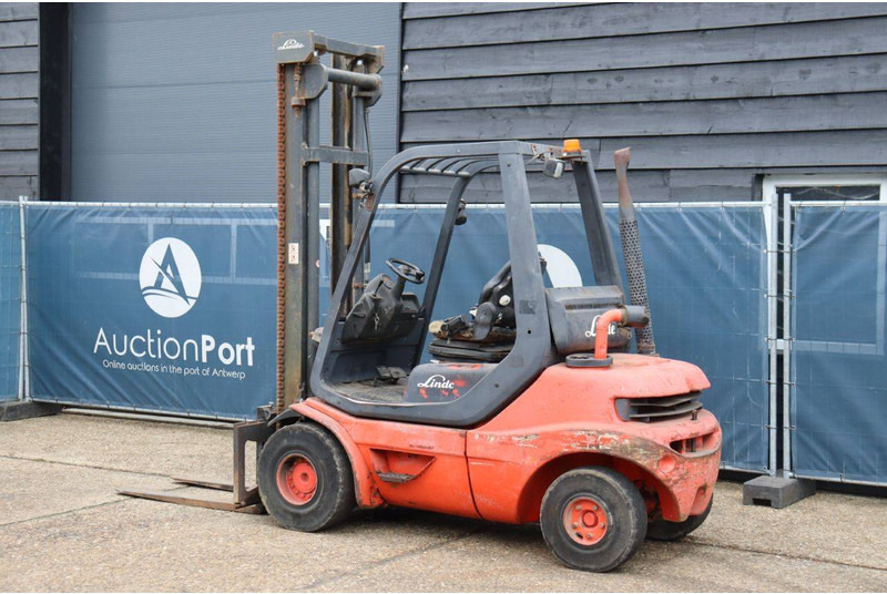 Linde H30D-03 - Dieselstapler: das Bild 3 Linde H30D-03 - Dieselstapler: das Bild 3