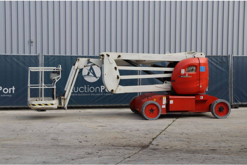 Manitou 150AETJL - Gelenkarmbühne: das Bild 1 Manitou 150AETJL - Gelenkarmbühne: das Bild 1