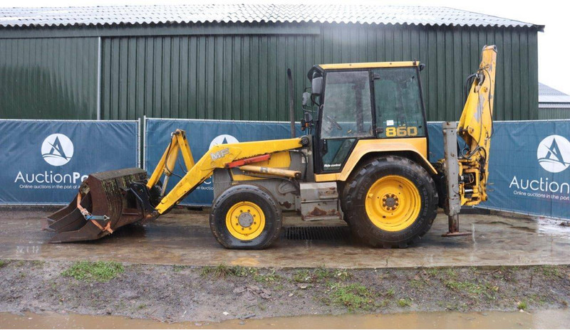 Massey Ferguson 860 - Baggerlader: das Bild 2 Massey Ferguson 860 - Baggerlader: das Bild 2