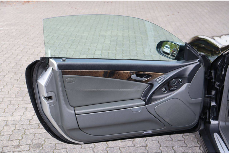 PKW Mercedes-Benz SL350 V6: das Bild 20