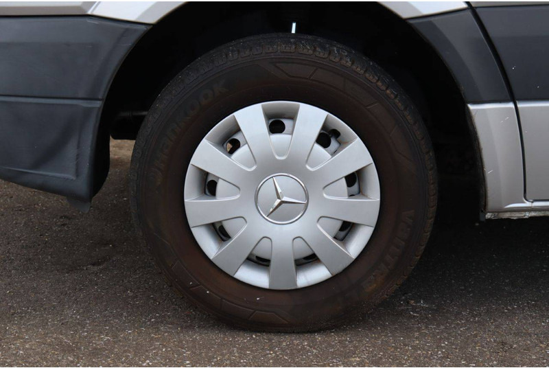 Kastenwagen Mercedes-Benz Sprinter: das Bild 17 Kastenwagen Mercedes-Benz Sprinter: das Bild 17