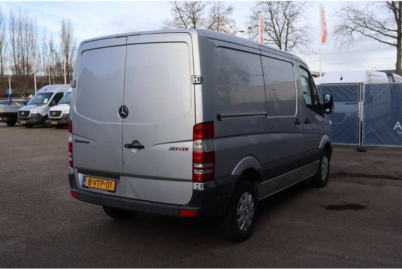 Kastenwagen Mercedes-Benz Sprinter: das Bild 6 Kastenwagen Mercedes-Benz Sprinter: das Bild 6