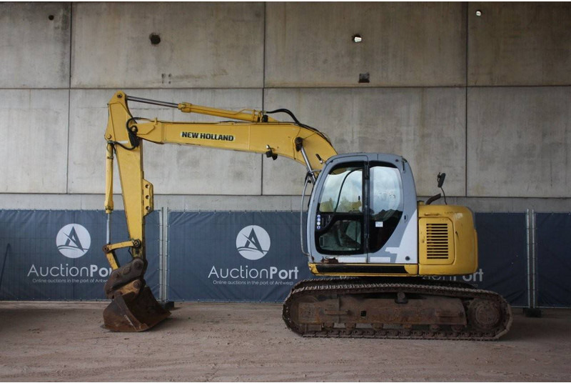 New Holland E115SR - Kettenbagger: das Bild 2 New Holland E115SR - Kettenbagger: das Bild 2