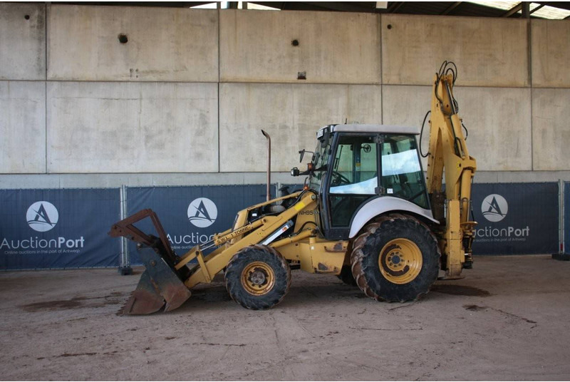 New Holland NH95-4PT/E - Baggerlader: das Bild 1 New Holland NH95-4PT/E - Baggerlader: das Bild 1