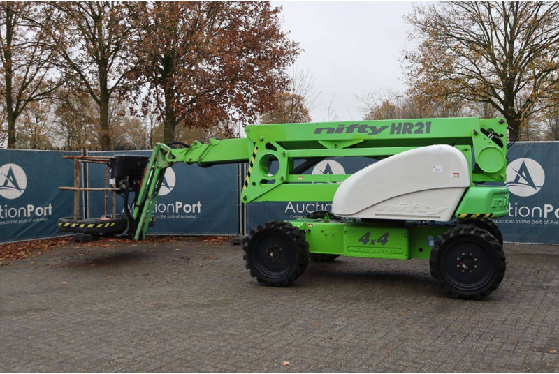 Niftylift HR21 D 4x4 - Gelenkarmbühne: das Bild 3 Niftylift HR21 D 4x4 - Gelenkarmbühne: das Bild 3