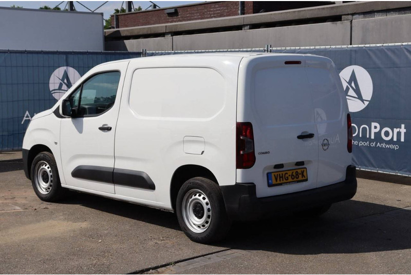 Opel Combo - Kastenwagen: das Bild 4 Opel Combo - Kastenwagen: das Bild 4