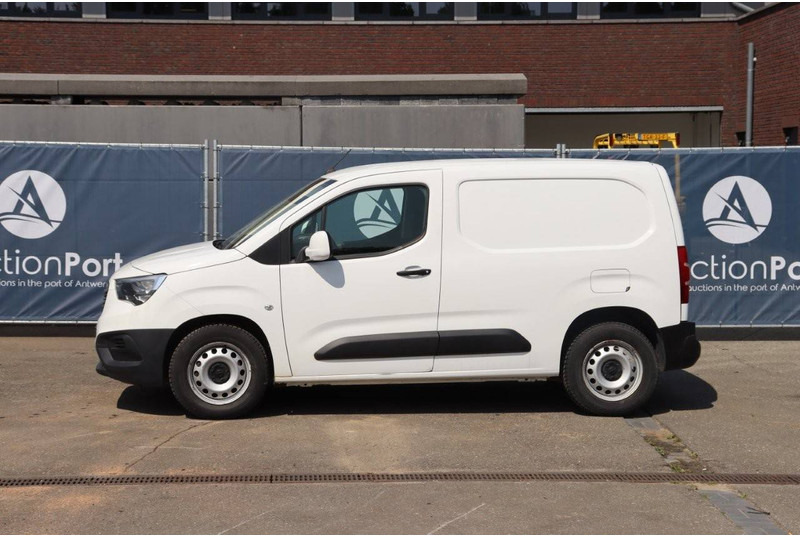 Opel Combo Cargo - Kastenwagen: das Bild 2 Opel Combo Cargo - Kastenwagen: das Bild 2