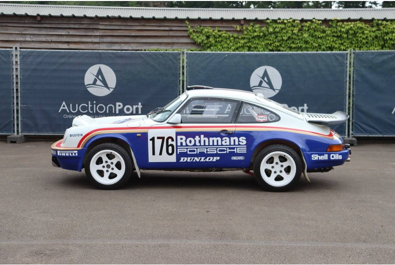 Porsche 911 Dakar Tribute Rally Car - PKW: das Bild 2 Porsche 911 Dakar Tribute Rally Car - PKW: das Bild 2