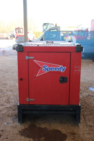 Pramac GRW22 - Stromgenerator: das Bild 4 Pramac GRW22 - Stromgenerator: das Bild 4