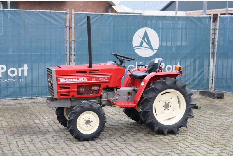 Shibaura SP1540 - Traktor: das Bild 1 Shibaura SP1540 - Traktor: das Bild 1