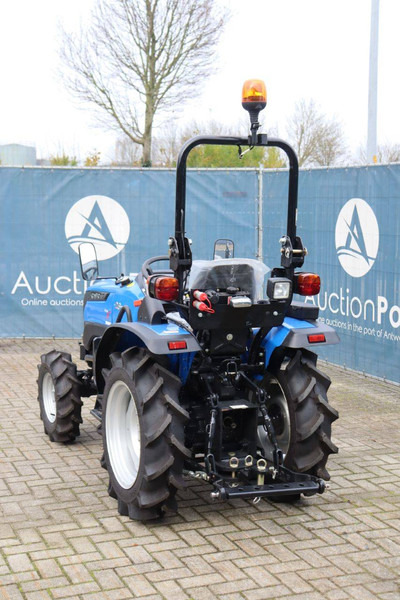 Solis 26 - Traktor: das Bild 4 Solis 26 - Traktor: das Bild 4