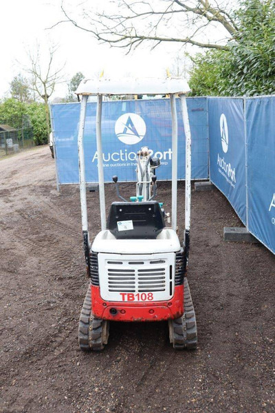Takeuchi TB108 - Minibagger: das Bild 4 Takeuchi TB108 - Minibagger: das Bild 4