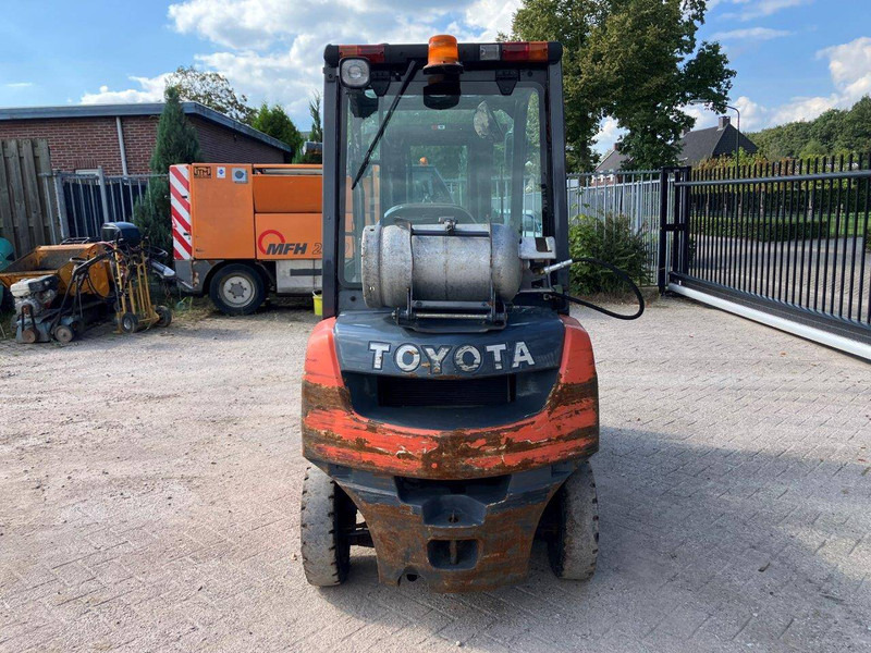 Toyota 02-8FGF20 - Treibgasstapler: das Bild 4 Toyota 02-8FGF20 - Treibgasstapler: das Bild 4
