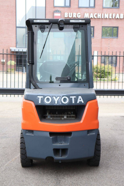 Toyota 52-8FDJF35 - Dieselstapler: das Bild 5 Toyota 52-8FDJF35 - Dieselstapler: das Bild 5