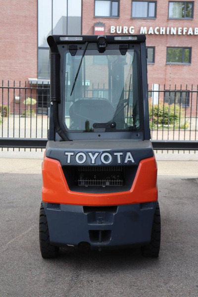 Toyota 52-8FDJF35 - Dieselstapler: das Bild 5 Toyota 52-8FDJF35 - Dieselstapler: das Bild 5