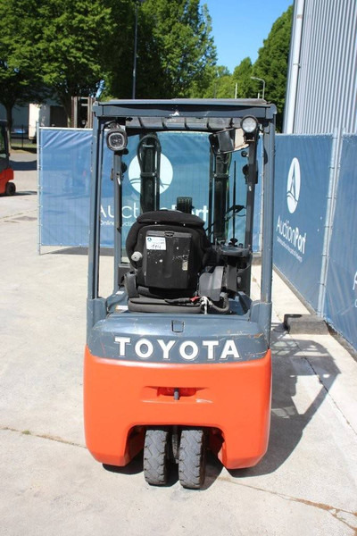 Toyota 8FBEK16T - Elektrostapler: das Bild 4 Toyota 8FBEK16T - Elektrostapler: das Bild 4