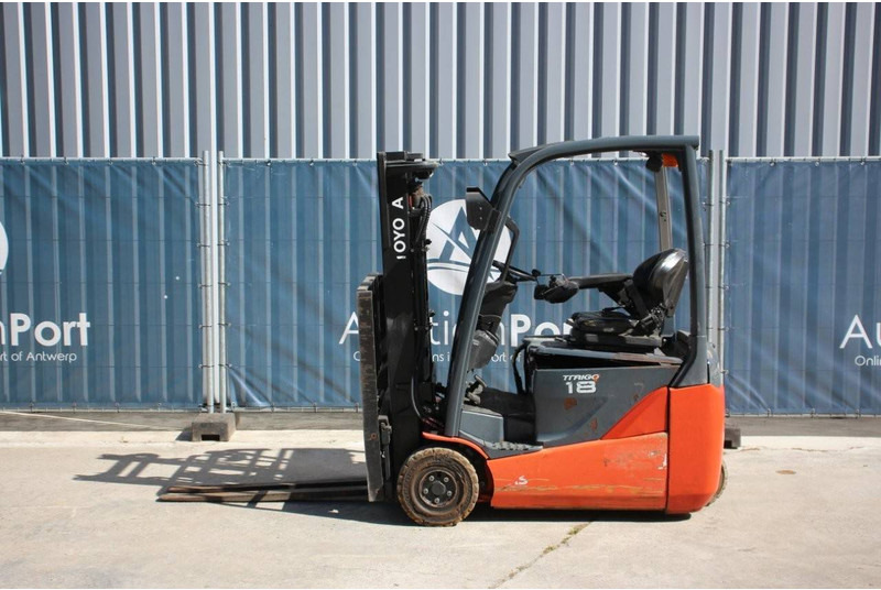 Toyota 8FBEK18T - Elektrostapler: das Bild 2 Toyota 8FBEK18T - Elektrostapler: das Bild 2